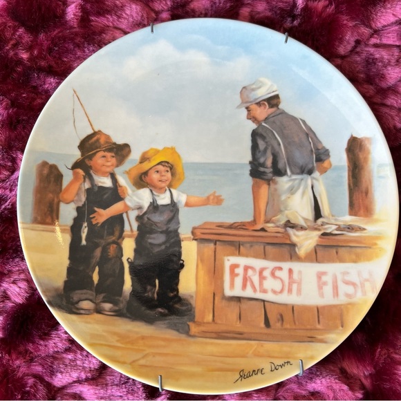 Knowles ‘Fish Story’ Collectible Plate 1983 - Picture 4 of 4
